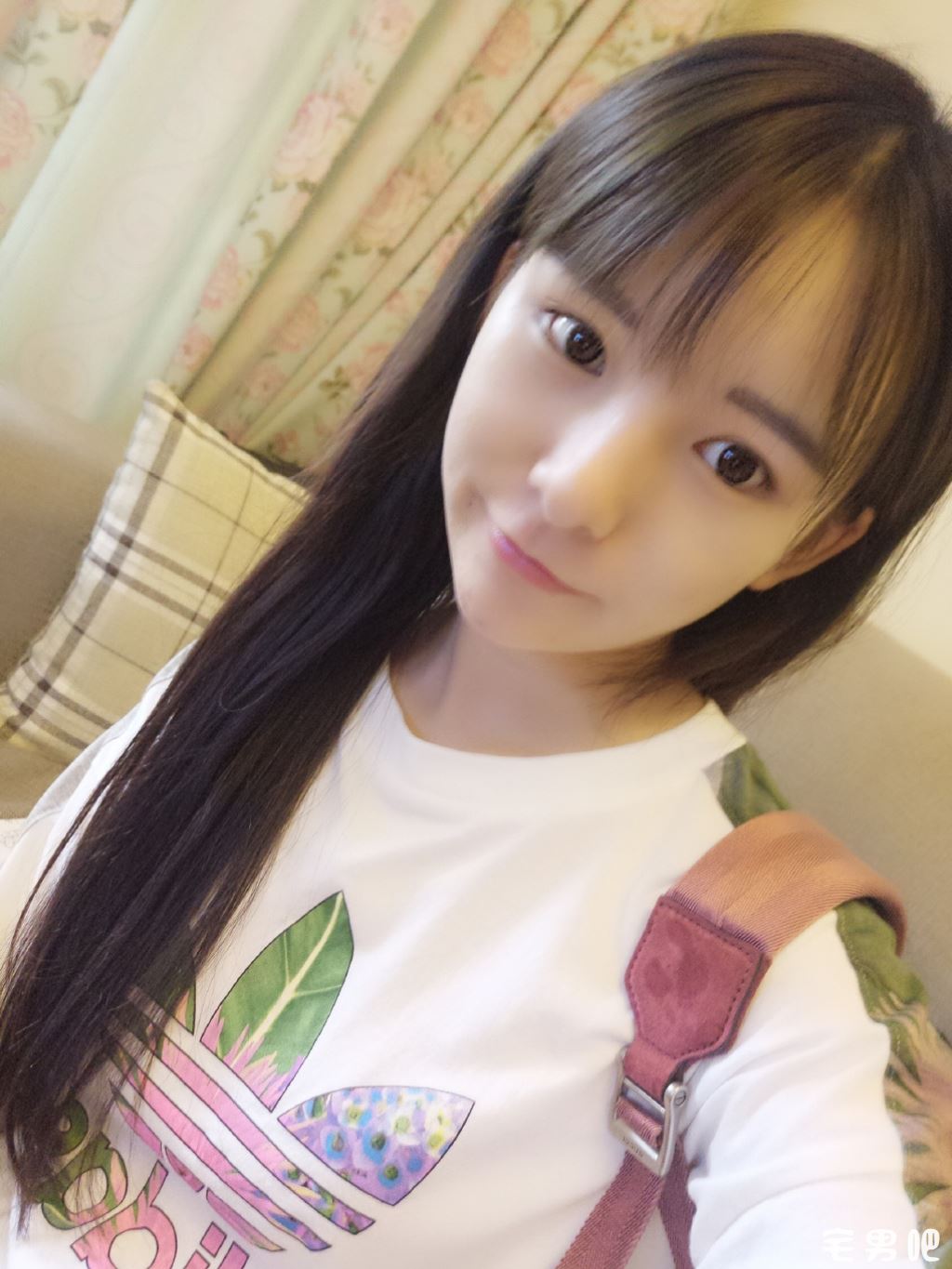 今日妹子图 20180715 萌你一脸血的清新妹子 @赵小臭 - 壹悠家