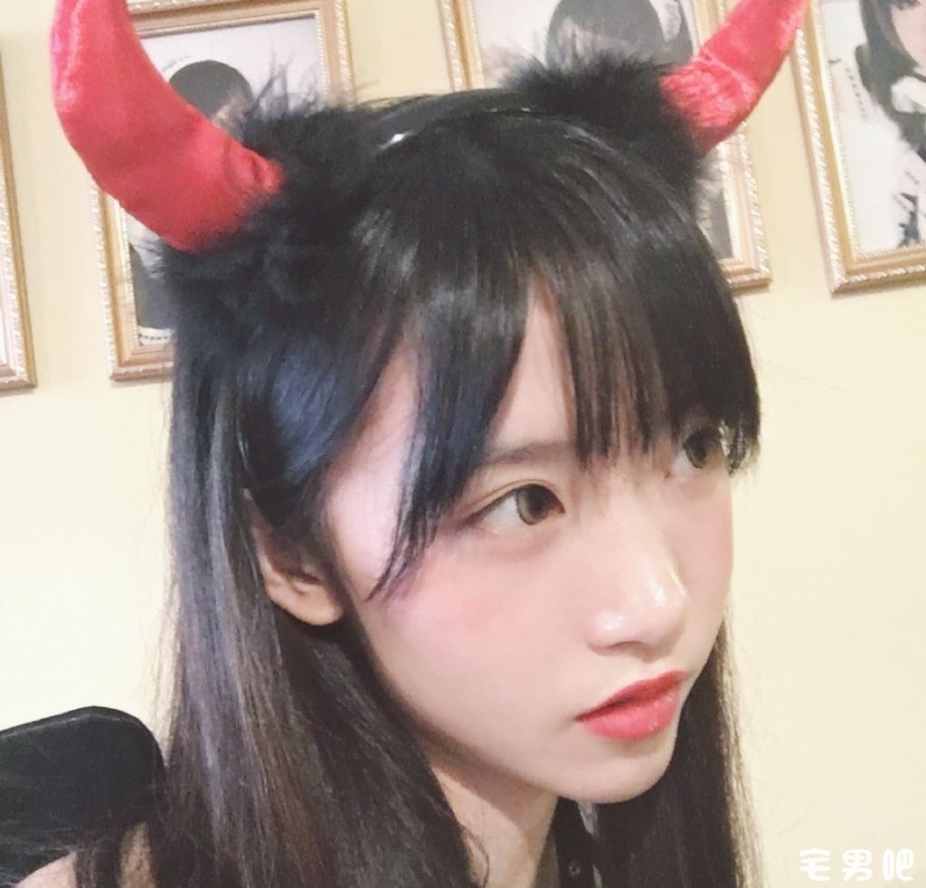 今日妹子图 20181128 微博网络红人 @半藏森林 - 壹悠家