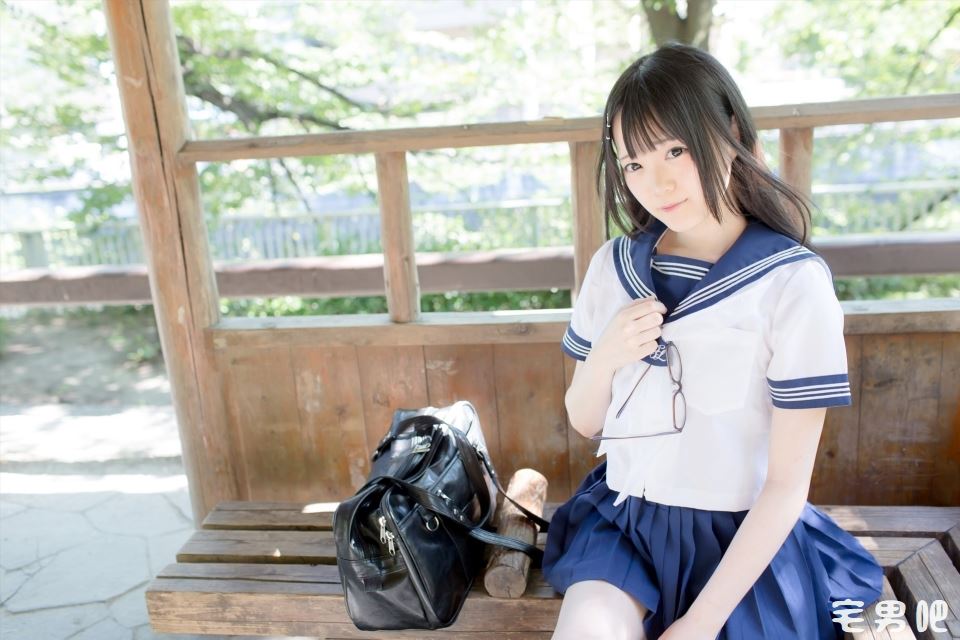 今日妹子图 20191010 教室里的学生妹（30P） - 壹悠家