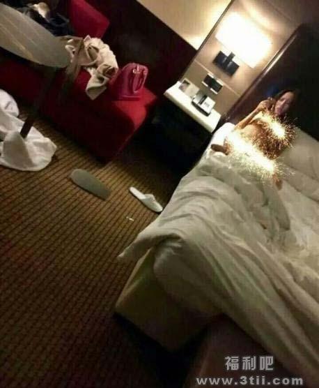 疑似马蓉与经纪人宋喆床照曝光|门事件 - 壹悠家