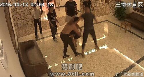 亲热声太大被围殴