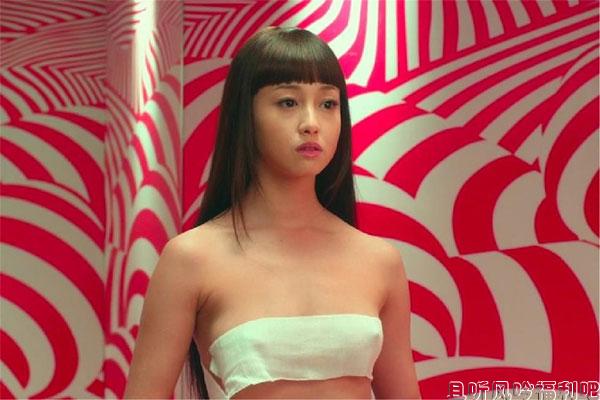 泽尻绘里香的硬伤在脸上和身材上 - 壹悠家