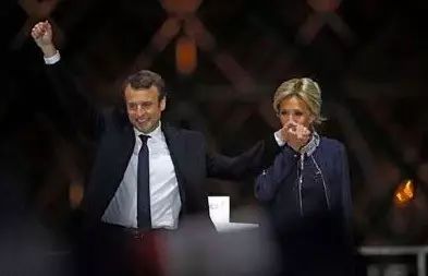 图片[5] - 没爱上过老师的人生，可以说是不完整的人生！ - 壹悠家