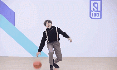 蔡徐坤打篮球是什么梗 为什么大家都喜欢黑蔡徐坤？ - 壹悠家