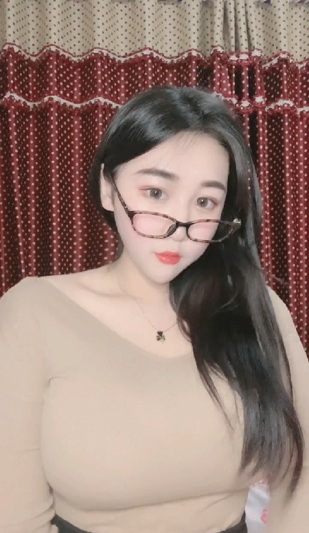 图片[4] - 今日妹子图@妹子GIF图这就是男人想要的微胖的样子 - 壹悠家
