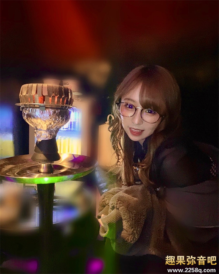 图片[4] - 天音真比奈(天音まひな)作品SSIS-384黑色性感小吊带太顶了 - 壹悠家