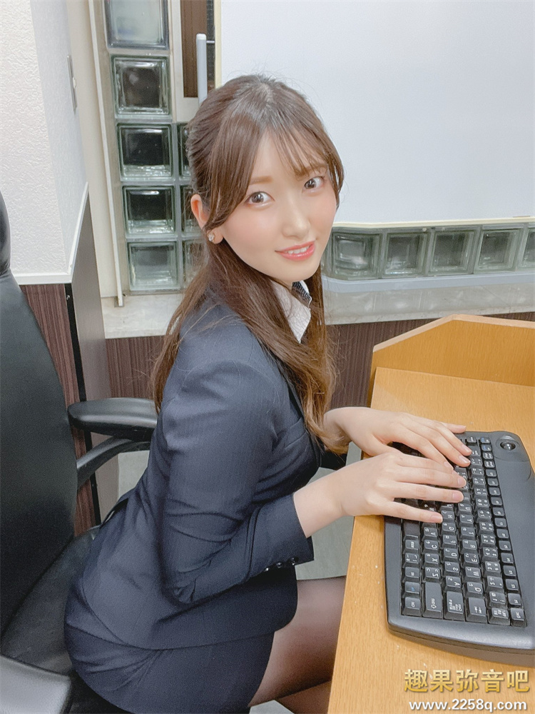 图片[3] - 香椎花乃最新作品[ATID-505]被丑老男人虐得吱吱叫 - 壹悠家