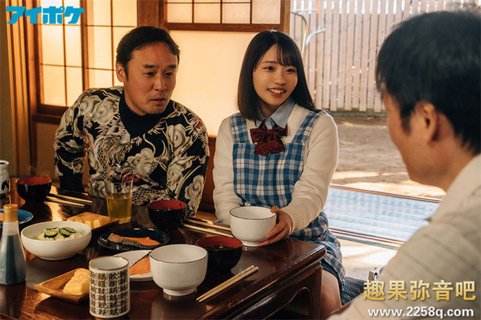 做让栄川乃亚和二叶惠麻)最喜欢一起打扑克的男艺人是？ - 壹悠家