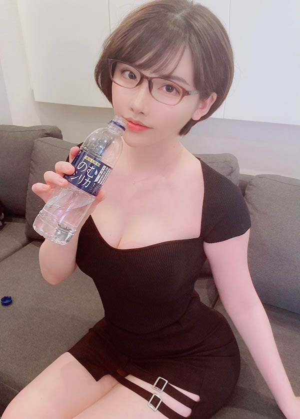 图片[5] - 深田咏美(深田えいみ)作品mdvr-144封面及内容欣赏 - 壹悠家