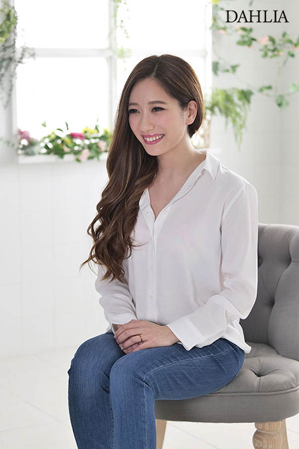 暗黑界超顶火辣E乃人妻《东凛》精选作品推荐封面及内容欣赏 - 壹悠家