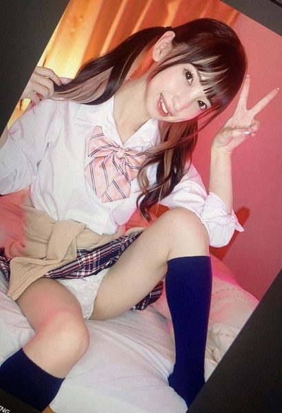 萝莉系暗黑女星《冬爱琴音》精选作品推荐封面及内容欣赏 - 壹悠家