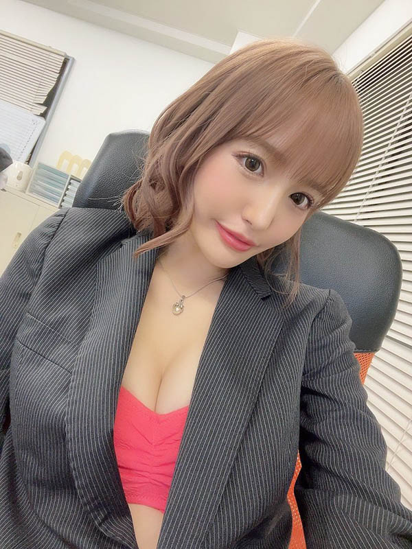 胴体是国宝级超值女星《百永纱里奈》最新作品推荐封面及内容欣赏 - 壹悠家