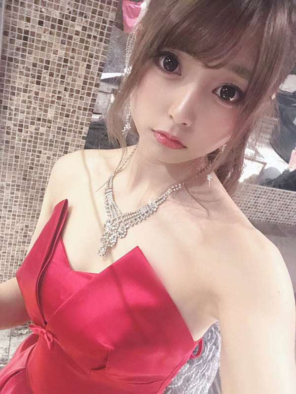 图片[2] - 咖啡店打工女大生《河南实里》精选作品推荐封面及内容欣赏 - 壹悠家