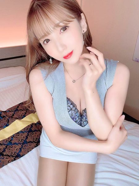 SOD国民偶像冠军《友田彩也香》精选作品推荐封面及内容欣赏 - 壹悠家