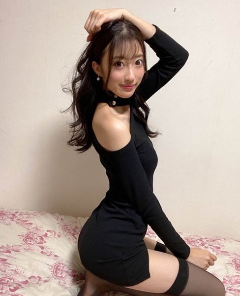 S1长腿女神《星宫一花》精选作品推荐封面及内容欣赏 - 壹悠家