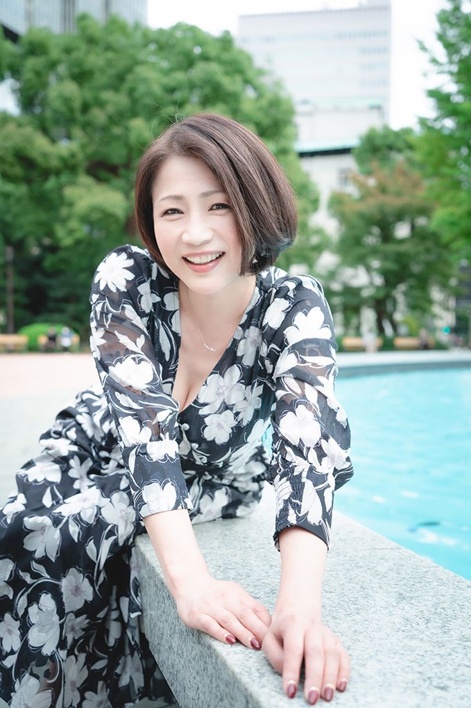 图片[2] - 三大领域拿下三冠王《友田真希》精选作品推荐封面及内容欣赏 - 壹悠家