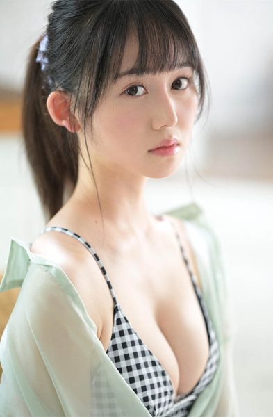 9.5头身美少女《小坂七香》精选作品推荐封面及内容欣赏 - 壹悠家