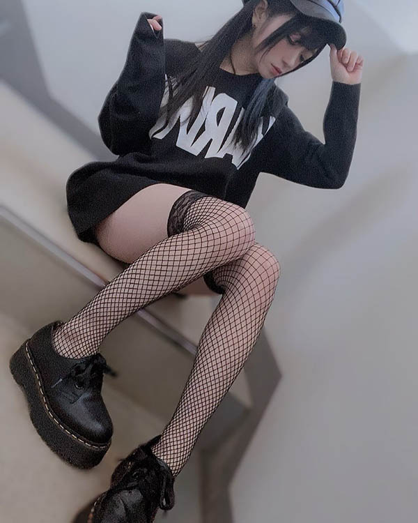 暗黑身材教科书《南梨央奈》精选作品推荐封面及内容欣赏 - 壹悠家