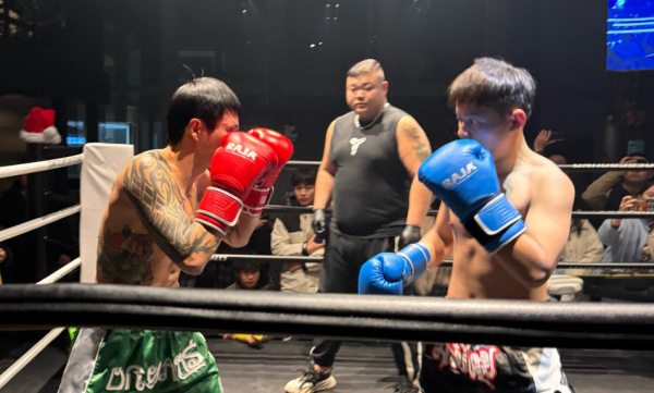 电影《搏击手2025》的科技寓言与人性救赎，虚拟的荣光与真实的重量 - 壹悠家