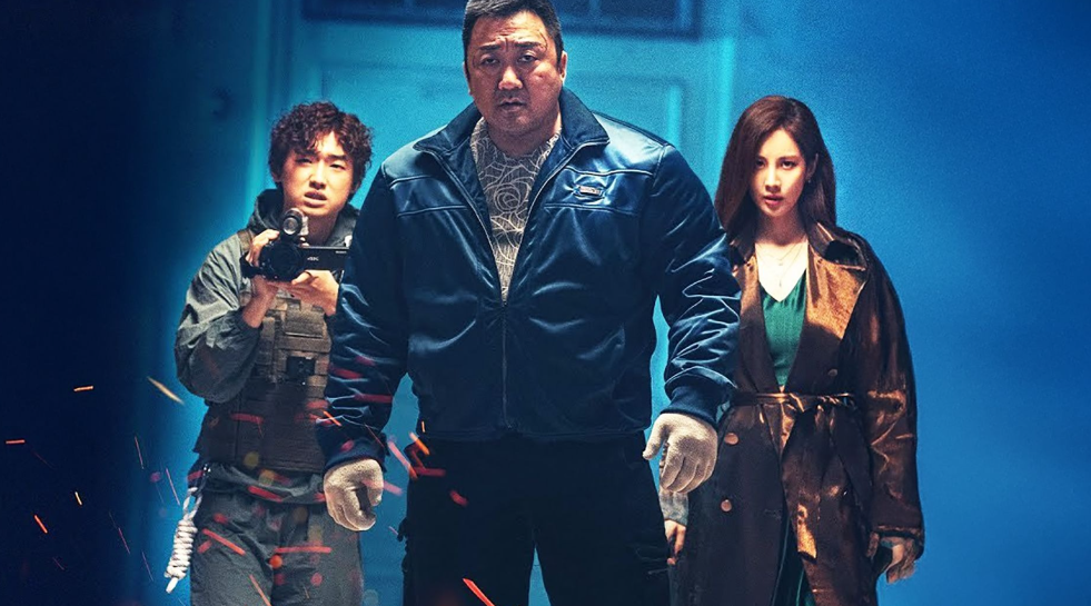 电影《神圣之夜：恶魔猎人》马东锡硬核驱魔，平安夜下的黑暗对决 - 壹悠家